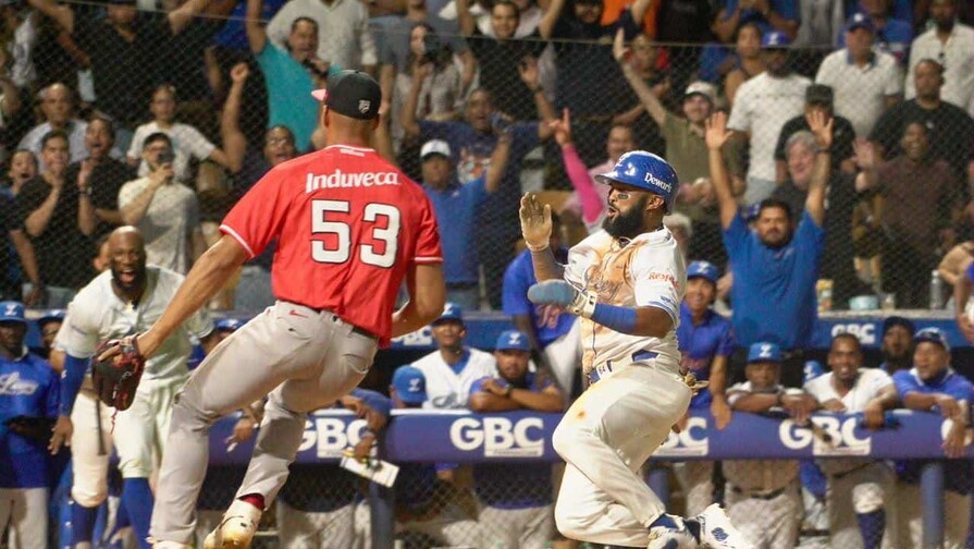 Cuádruple empate en el primer lugar destaca del primer fin de semana de pelota otoño-invernal Cuádruple empate en el primer lugar destaca del primer fin de semana de pelota otoño-invernal