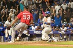 Emilio Bonifacio rompe récord histórico de anotadas, el Licey deja en el terreno al Escogido Emilio Bonifacio rompe récord histórico de anotadas, el Licey deja en el terreno al Escogido