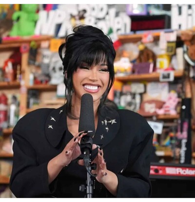 Cardi B conquista el Tiny Desk de NPR con un recorrido por los grandes &eacute;xitos de su carrera