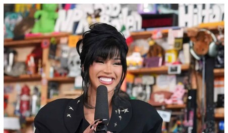 Cardi B conquista el Tiny Desk de NPR con un recorrido por los grandes &eacute;xitos de su carrera