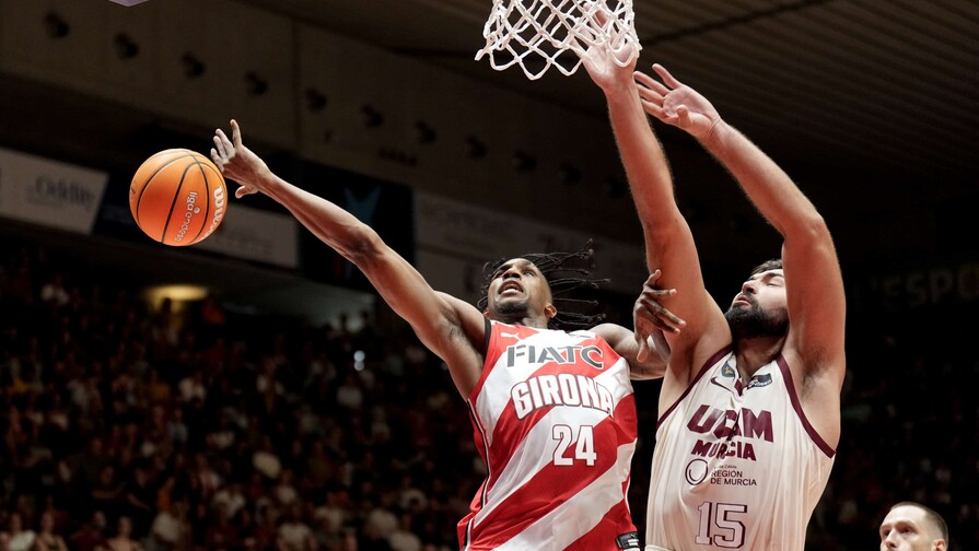 Jassel Pérez se adueña de la jornada ACB con sus históricos 40 puntos para unirse a Chicho Sibilio Jassel Pérez se adueña de la jornada ACB con sus históricos 40 puntos para unirse a Chicho Sibilio