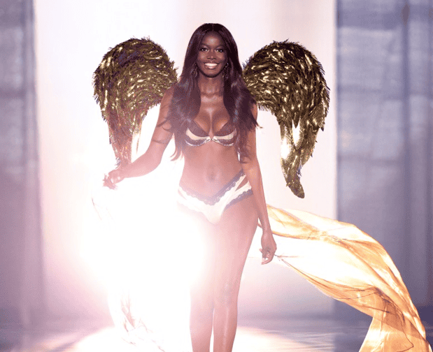 Solange Omon conquista las alas de Victoria´s Secret y Andreína Martínez brilla en la pasarela Solange Omon conquista las alas de Victoria´s Secret y Andreína Martínez brilla en la pasarela