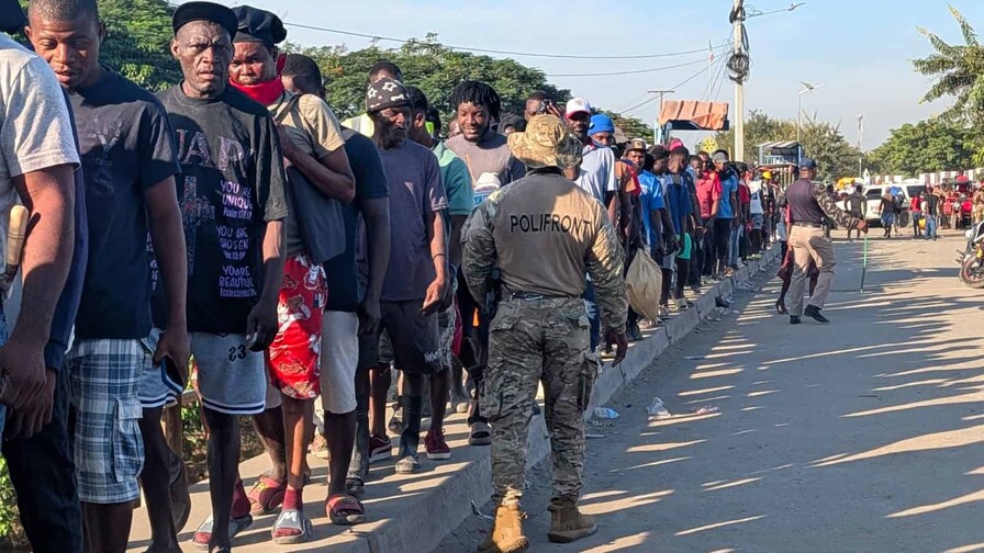 Autoridades haitianas refuerzan vigilancia en zonas del norte del país Autoridades haitianas refuerzan vigilancia en zonas del norte del país