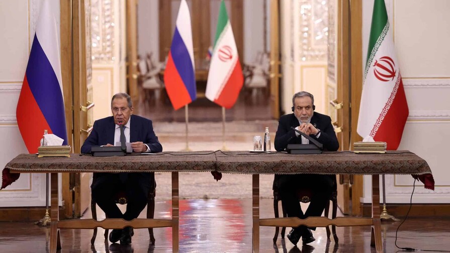 Rusia busca mediar entre Irán y EE. UU. mientras sus negocios con Trump irritan a Europa Rusia busca mediar entre Irán y EE. UU. mientras sus negocios con Trump irritan a Europa