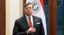 Subsecretario de EE.UU. dice desde Paraguay que Trump est&aacute; enfocado en la gran Am&eacute;rica