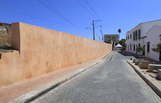 Remozan calles de la Ciudad Colonial con inversi&oacute;n de RD$61.5 millones