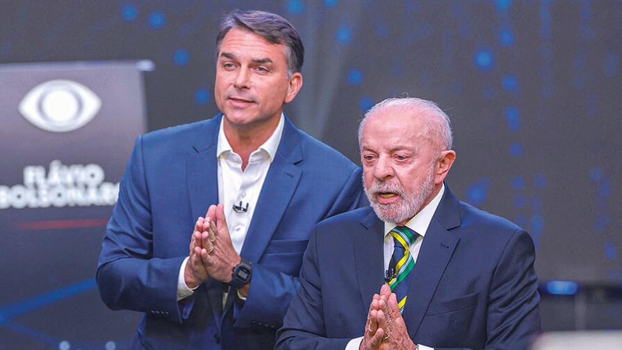 Lula y Flávio Bolsonaro: un debate de ataques que dividió a la prensa brasileña Lula y Flávio Bolsonaro: un debate de ataques que dividió a la prensa brasileña