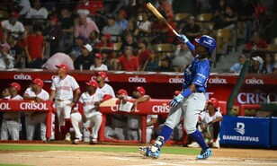 Jes&uacute;s Mad&eacute;, el m&aacute;s reciente de los prospectos n&uacute;mero uno que deslumbra en la Lidom