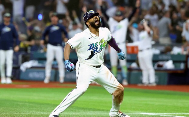 Junior Caminero gana el premio Juan Marichal al mejor dominicano en la MLB