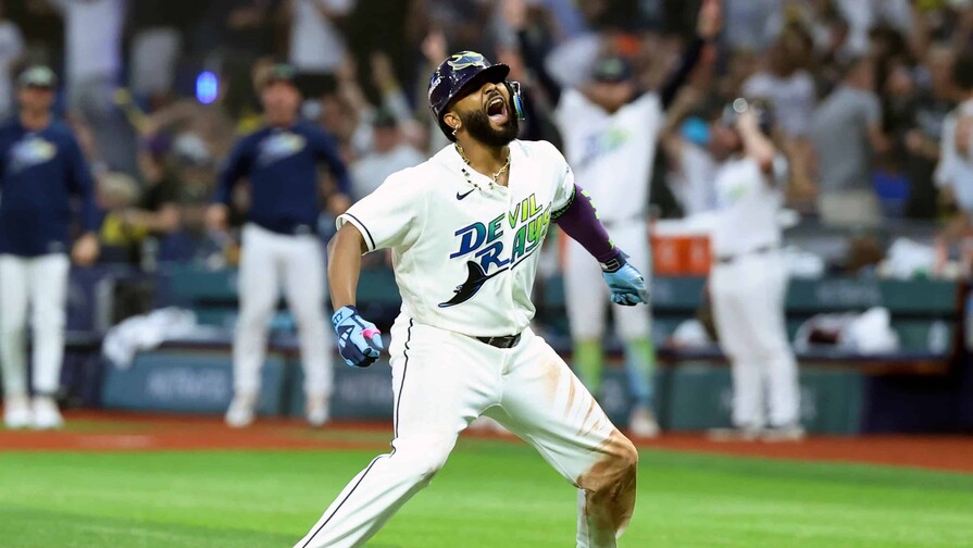 Junior Caminero gana el premio Juan Marichal al mejor dominicano en la MLB Junior Caminero gana el premio Juan Marichal al mejor dominicano en la MLB