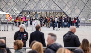 Par&iacute;s se suma a la extensi&oacute;n de los toques de queda para esta noche en ciertos barrios