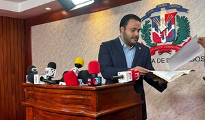 Diputado somete proyecto que eleva pensiones al 70 % del salario y reduce ganancias de las AFP