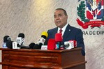 Proponen reducir un 30 % los intereses de las tarjetas de crédito en República Dominicana Proponen reducir un 30 % los intereses de las tarjetas de crédito en República Dominicana