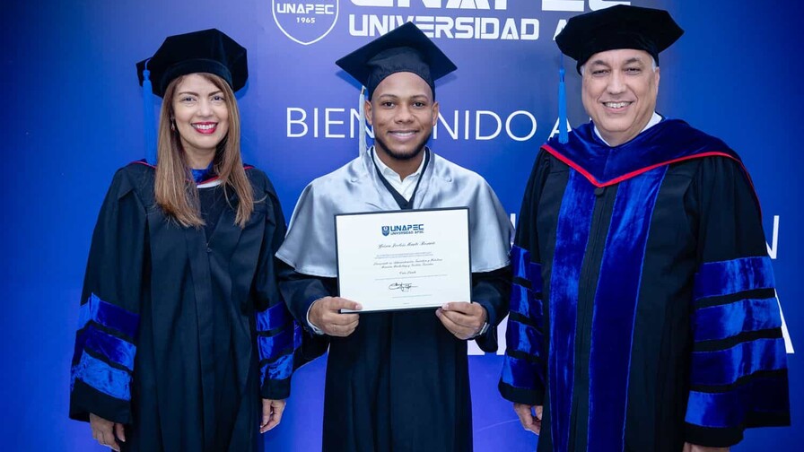 Unapec celebra su 59.ª graduación ordinaria Unapec celebra su 59.ª graduación ordinaria