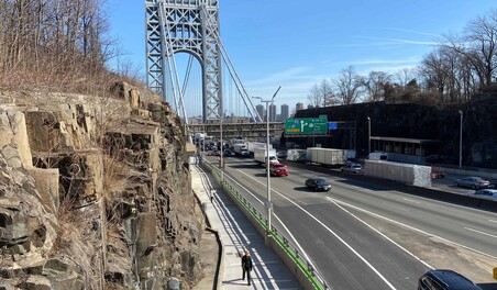 Matan a tiros a un conductor en el puente que conecta a Manhattan con NJ; sospechoso sigue pr&oacute;fugo