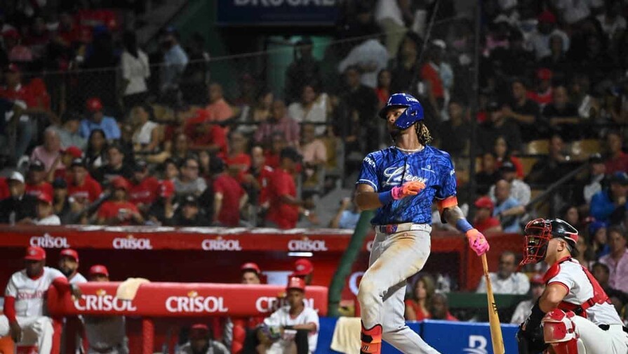 Con dos jonrones de Kevin Alcántara, el Licey aplasta a los Gigantes en San Francisco de Macorís Con dos jonrones de Kevin Alcántara, el Licey aplasta a los Gigantes en San Francisco de Macorís