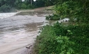 Crece el reclamo de comunidad por la construcci&oacute;n de puente Isabelita en El Seibo