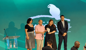 Resumen Turismo recibe Premio Nacional de Turismo 2026 por su trayectoria
