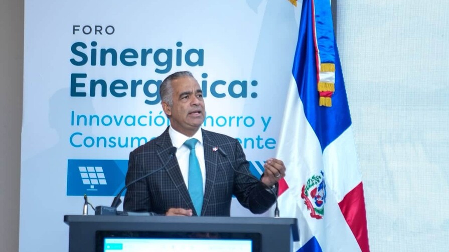 Ministro sostiene incorporar nuevas tecnolog&iacute;as es fundamental para optimizar el consumo de energ&iacute;a
