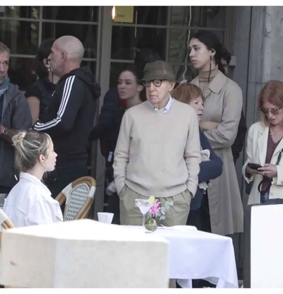 Woody Allen visita el Museo del Prado mientras rueda en Madrid: No he visto nada igual