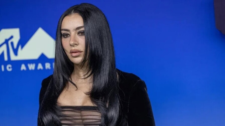 Charli XCX aparecer&aacute; en la nueva pel&iacute;cula de Scorsese con DiCaprio y Jennifer Lawrence
