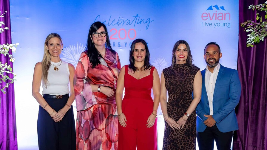 Evian celebra sus 200 años conectando tradición, bienestar y nuevas experiencias Evian celebra sus 200 años conectando tradición, bienestar y nuevas experiencias