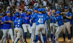 El Licey blanquea sin hit a los Toros en una victoria 3-0 que los deja en el primer lugar