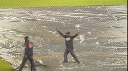 Posponen por lluvia partido entre Estrellas y &Aacute;guilas en Santiago