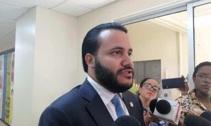 Genao acusa a la c&uacute;pula reformista de dirigir el partido por WhatsApp; ser&aacute; diputado independiente