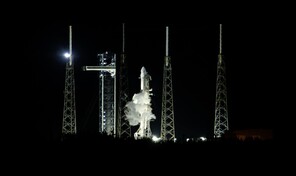 EE. UU. probar&aacute; naves de SpaceX y Blue Origin para escoger la que alunizar&aacute; con tripulaci&oacute;n