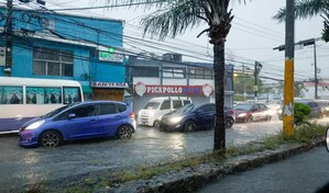 El Gran Santo Domingo y Puerto Plata contin&uacute;an en alerta amarilla por lluvias