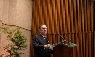 Pagos instant&aacute;neos "revolucionar&aacute;n" las transferencias electr&oacute;nicas en 2027, asegura Valdez Albizu