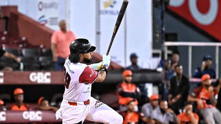 Los Gigantes del Cibao dejan en el terreno a los Toros del Este Los Gigantes del Cibao dejan en el terreno a los Toros del Este
