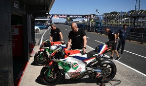 Los pilotos de la MotoGP quieren garant&iacute;as de seguridad para ir a Catar