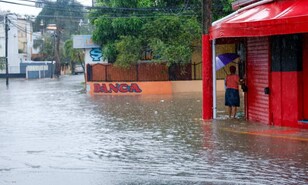 Lluvias dejan 412 personas afectadas, 103 viviendas impactadas y una comunidad incomunicada