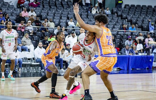 Bameso y Barias logran triunfos en la jornada del viernes del TBS Distrito