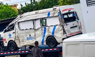 Enfermera muere en accidente de ambulancia del CRUE en Vicente Noble