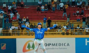 Los Tigres del Licey vencieron a las &Aacute;guilas en el Estadio Cibao