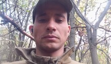 Familia lleva m&aacute;s de un mes sin comunicarse con santiaguero que combate en Rusia