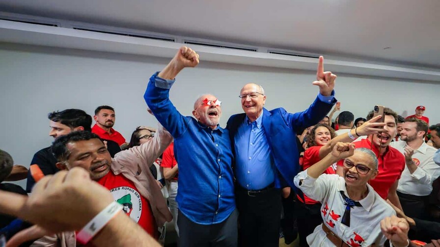 Lula gana un cuarto mandato en Brasil contra Bolsonaro, que pedirá anular las elecciones Lula gana un cuarto mandato en Brasil contra Bolsonaro, que pedirá anular las elecciones