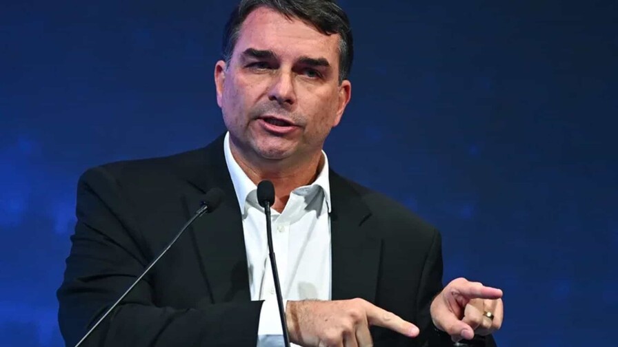El fracaso del Fl&aacute;vio, el Bolsonaro con modales