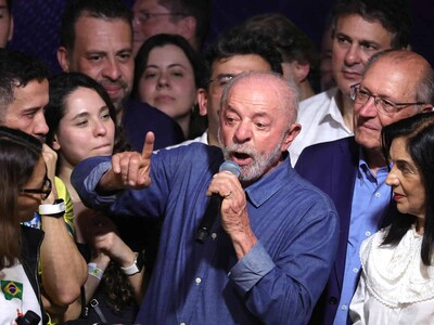 Lula da Silva propone regulación de plataformas digitales