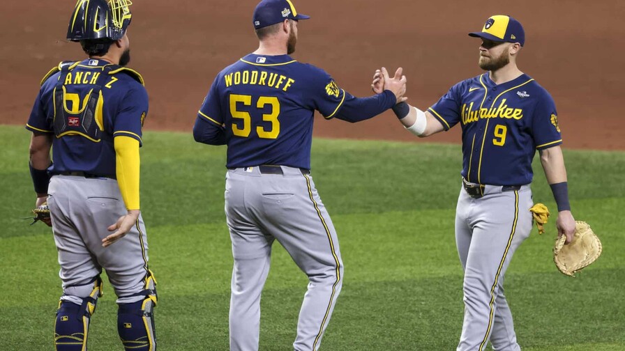¿Barrera Milwaukee en la Serie Mundial? Otras 21 ediciones se decidieron por la vía rápida ¿Barrera Milwaukee en la Serie Mundial? Otras 21 ediciones se decidieron por la vía rápida