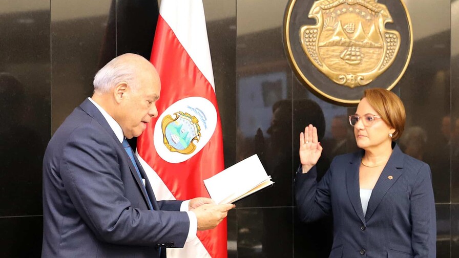 Tres mujeres dirigen por primera vez los tres poderes de la Rep&uacute;blica de Costa Rica