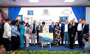 El Senado reconoce a Manuel Tejada y Elsa N&uacute;&ntilde;ez por sus aportes a la cultura dominicana