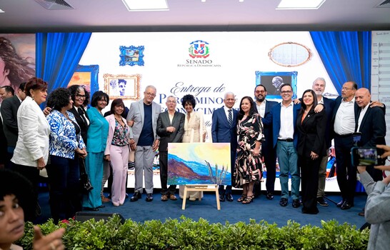 El Senado reconoce a Manuel Tejada y Elsa N&uacute;&ntilde;ez por sus aportes a la cultura dominicana
