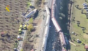 Choque entre trenes de alta velocidad en Espa&ntilde;a: aumentan a 64 el n&uacute;mero de muertos
