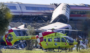 Asciende a 68 el balance de muertos en el accidente ferroviario en Espa&ntilde;a