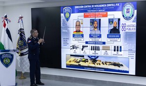 Desmantelan red de tr&aacute;fico de armas integrada por deportados; ocupan cinco fusiles y una Uzi