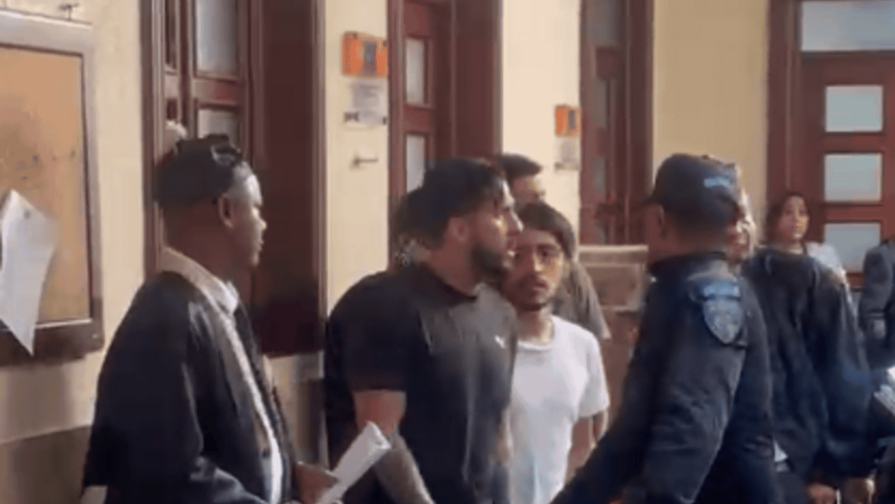 Aplazan para el viernes medida de coerción contra cuatro colombianos acusados de asaltos en Piantini Aplazan para el viernes medida de coerción contra cuatro colombianos acusados de asaltos en Piantini